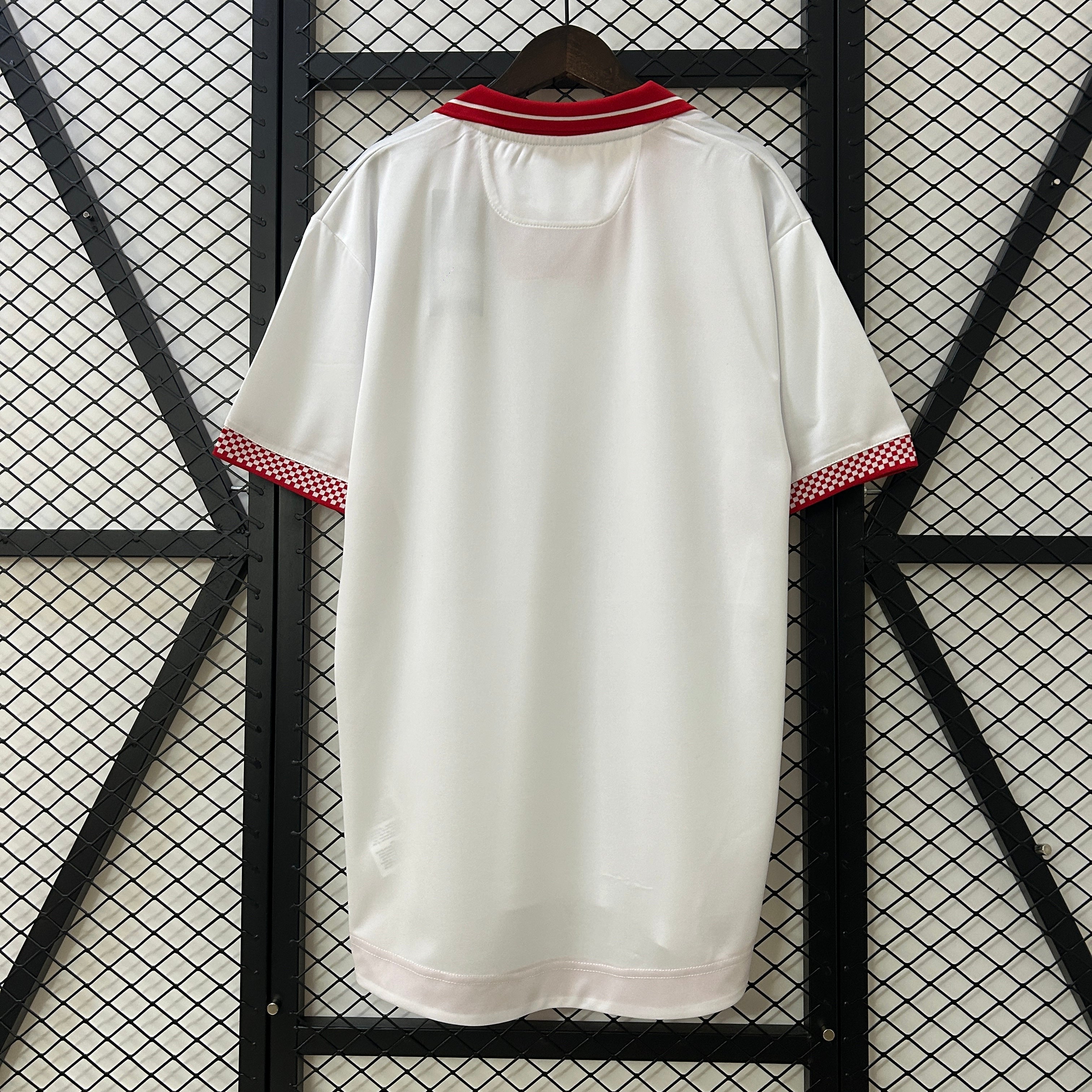 Sevilla FC 2012-2013 Heimtrikot