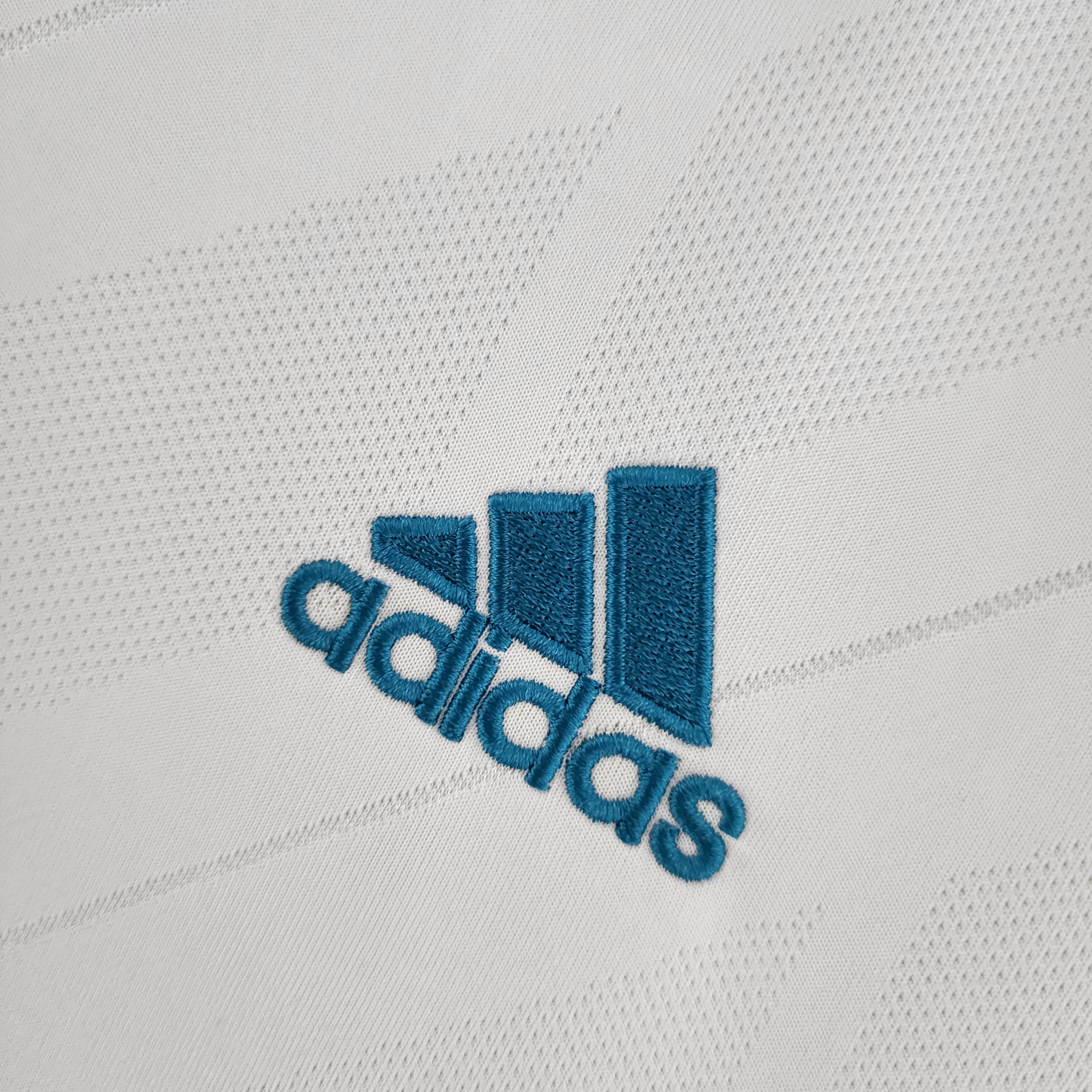 Real Madrid 2017 - 2018 Heimtrikot