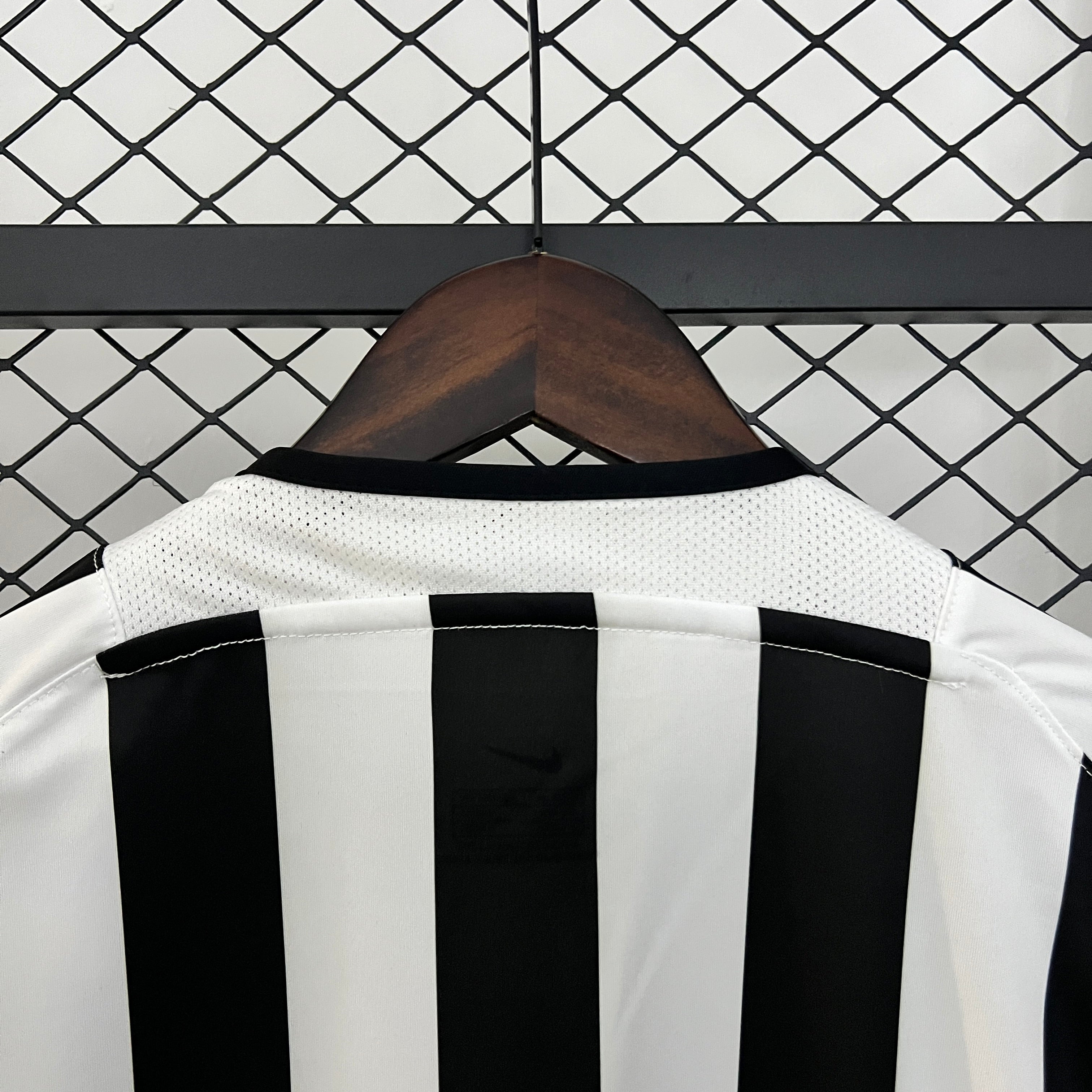 Juventus 2003–2004 Heimtrikot