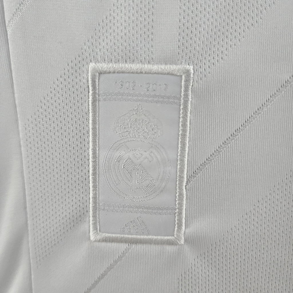 Real Madrid 2017 - 2018 Heimtrikot