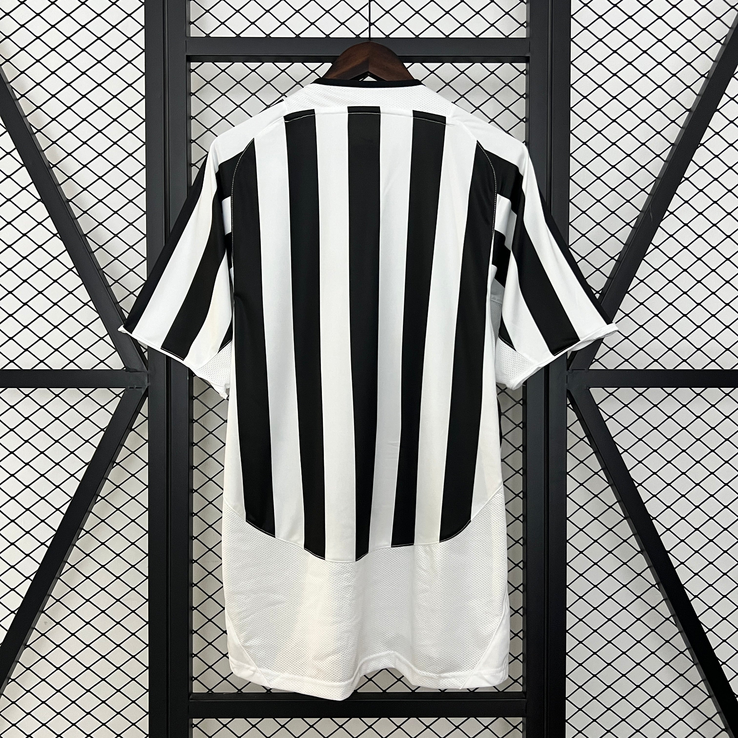 Juventus 2003–2004 Heimtrikot