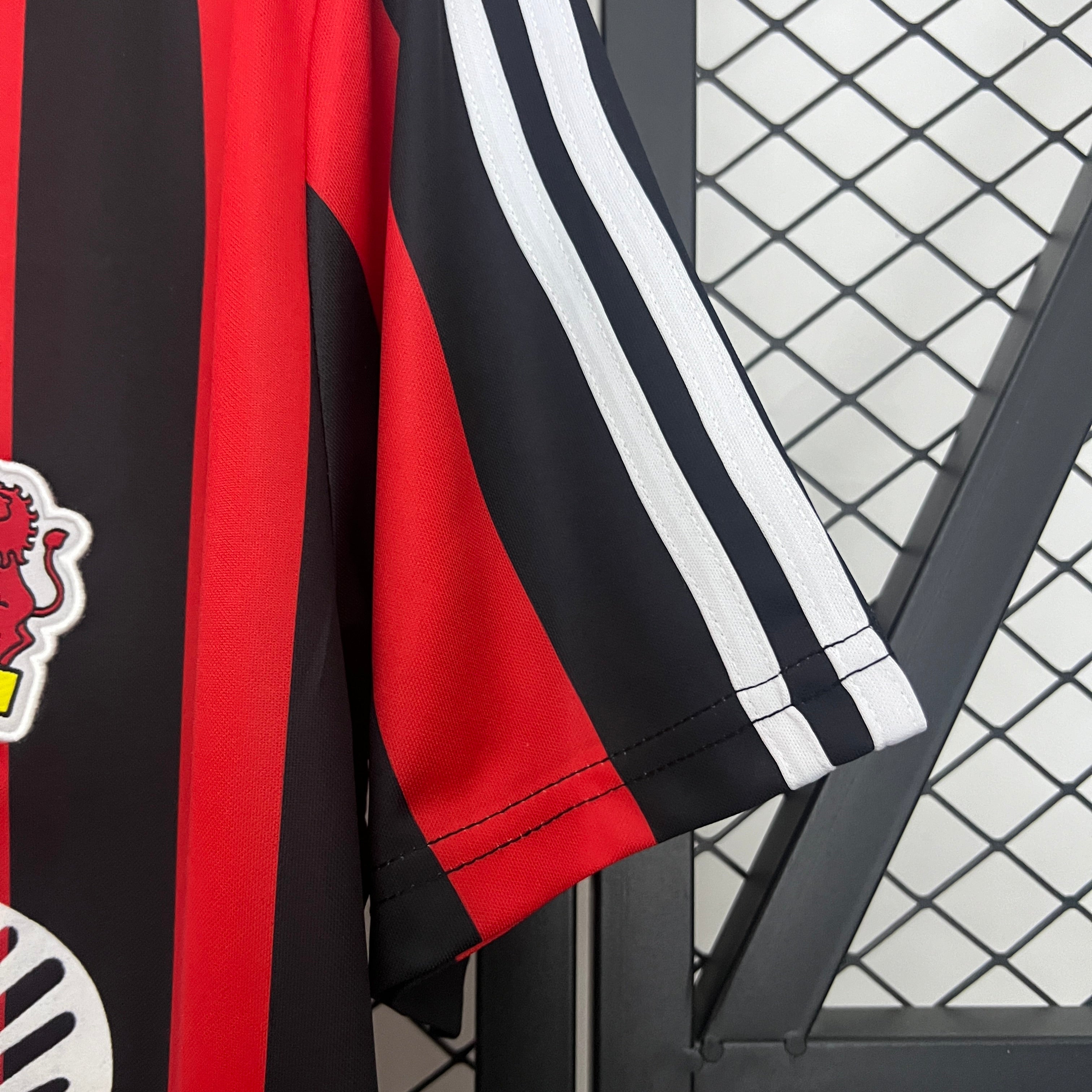 Bayer 04 Leverkusen 2001–2002 Heimtrikot
