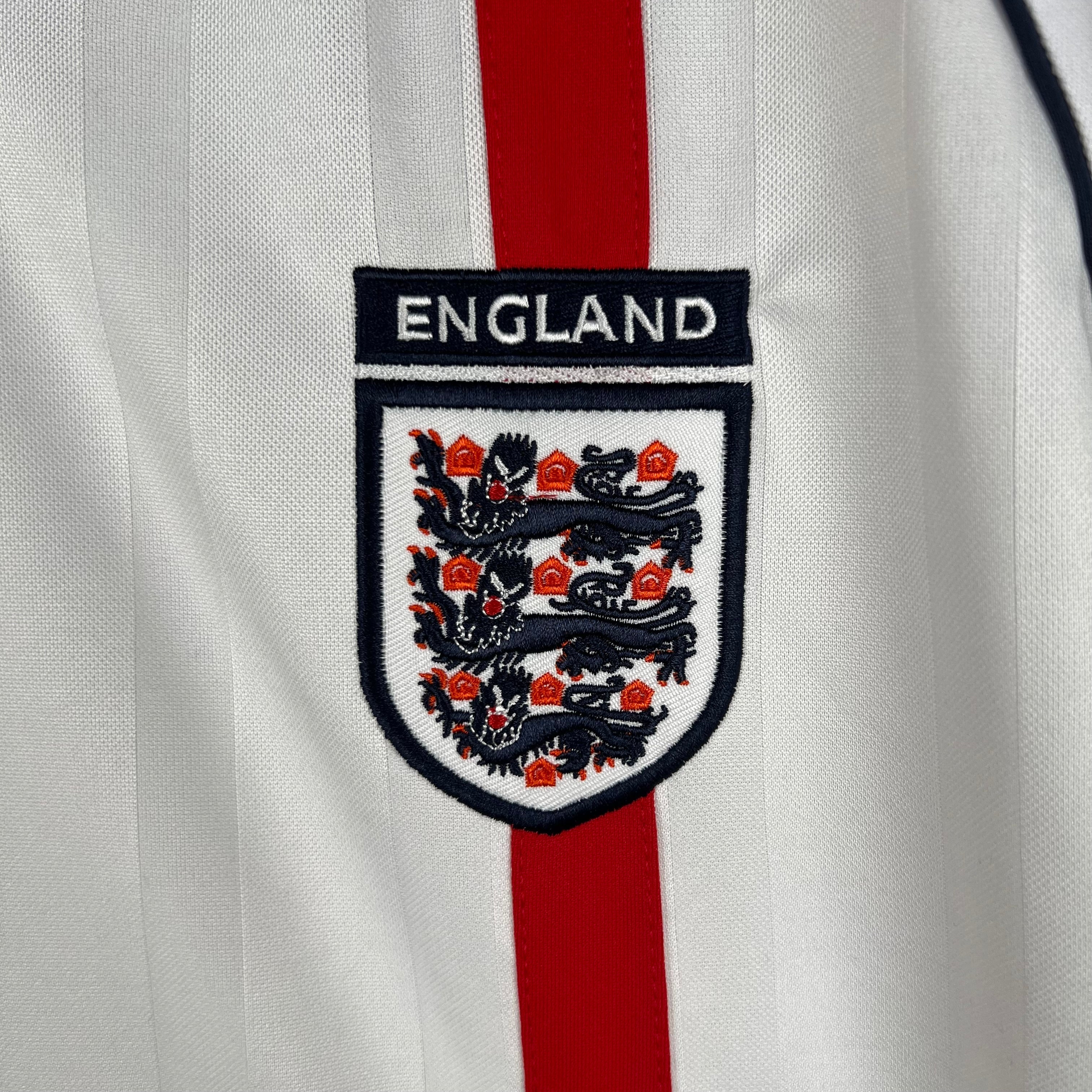 England WM 2002 Heimtrikot