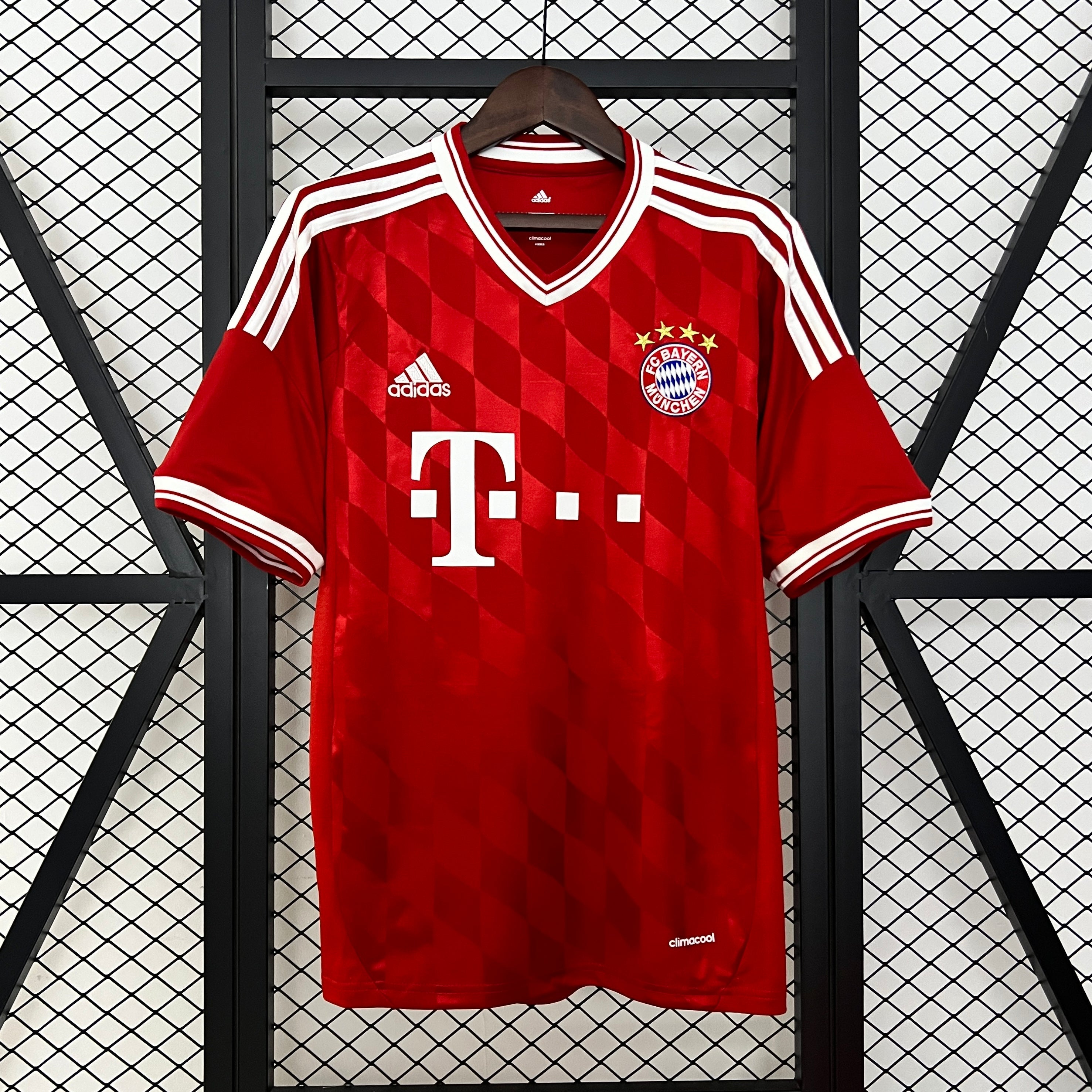 Bayern München 2013–2014 Heimtrikot