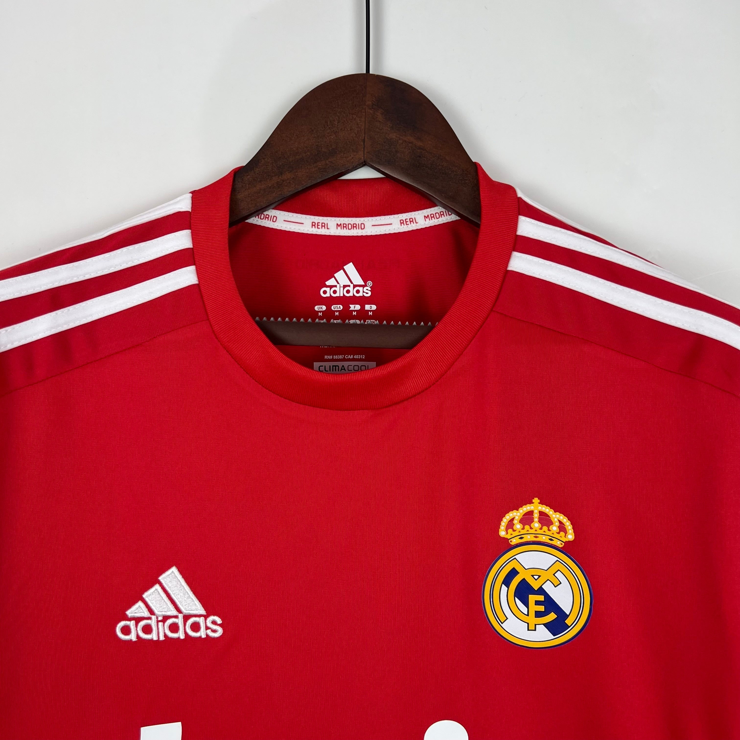 Real Madrid 2011 - 2012 3. Trikot