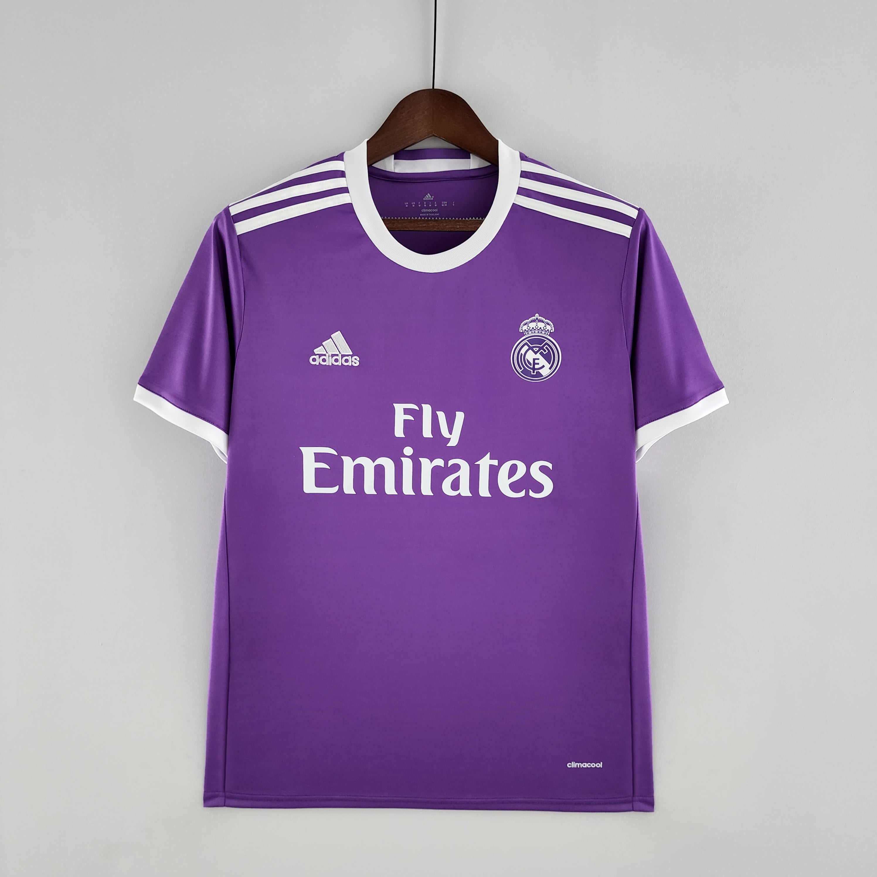 Real Madrid 2016 - 2017 Auswärtstrikot