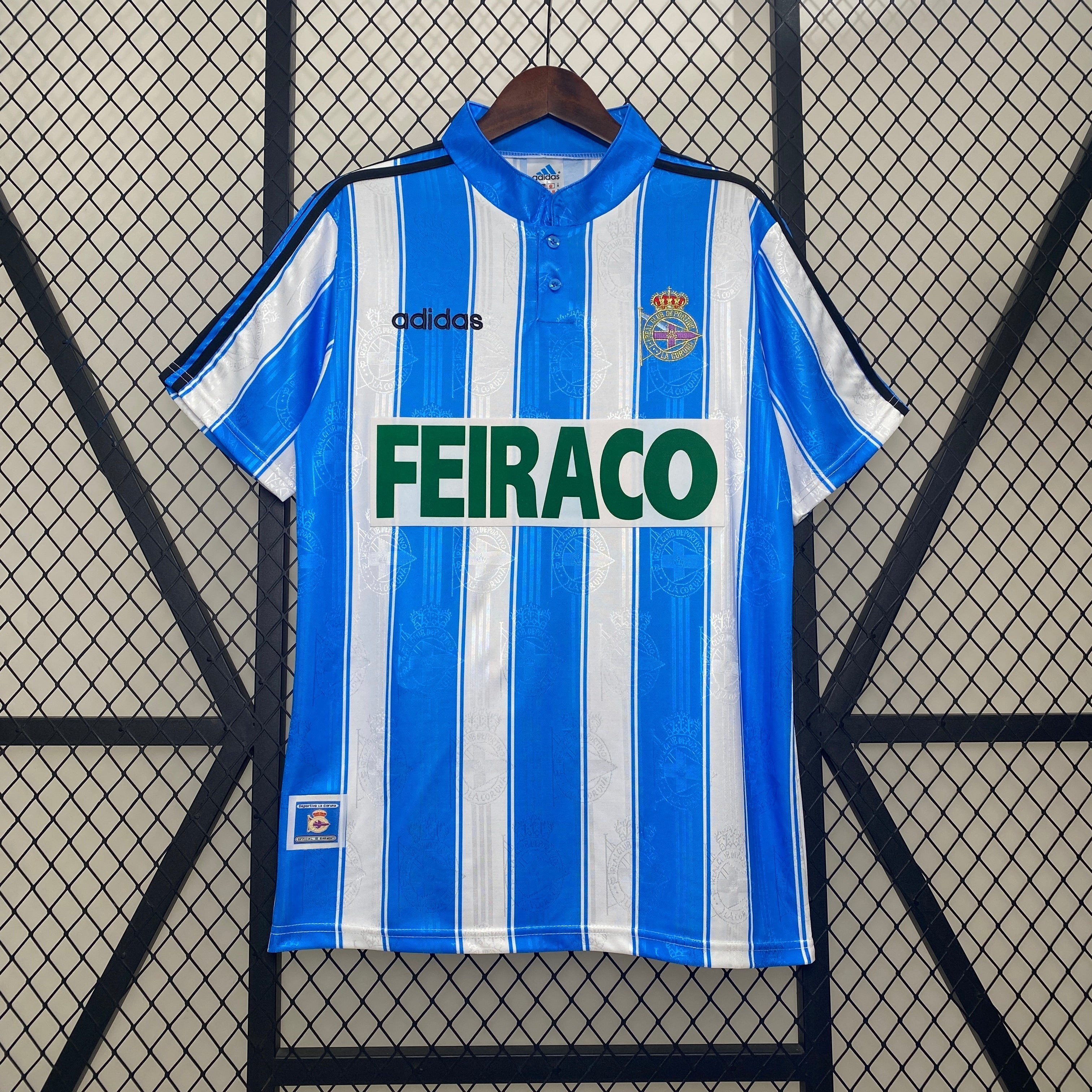 Deportivo de La Coruña 1997–1998 Heimtrikot