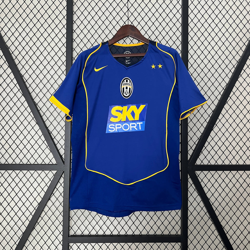 Juventus 2004 - 2005 Auswärtstrikot