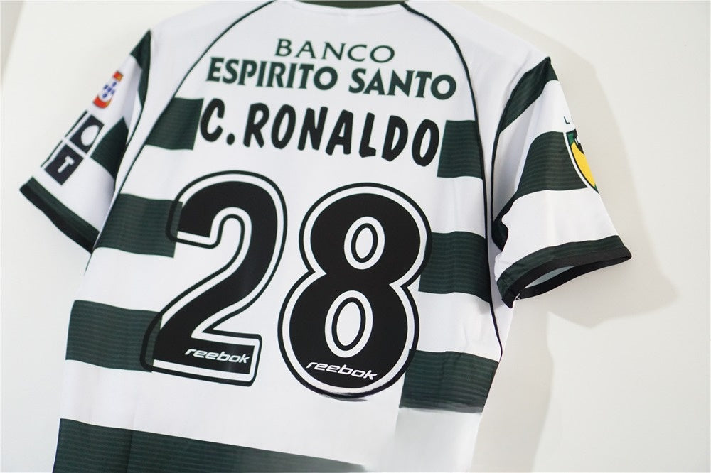 Sporting Lisboa 2001 - 2002 Heimtrikot